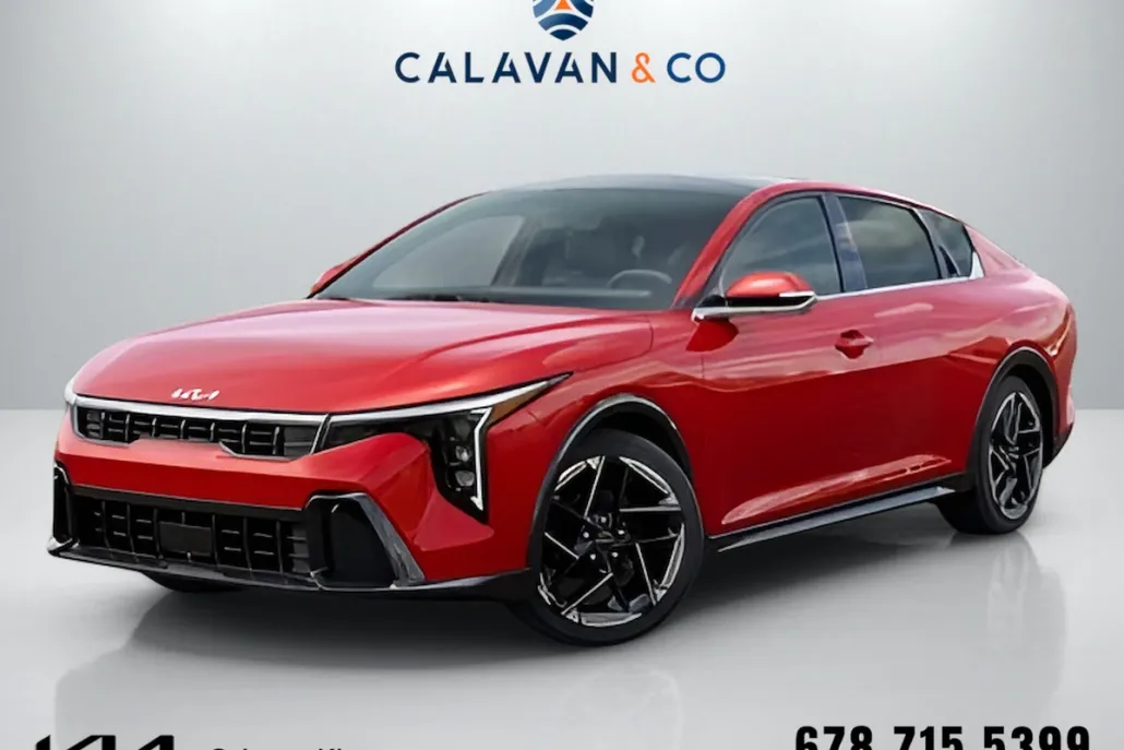 2025 Kia K4 GT-Line photo 1