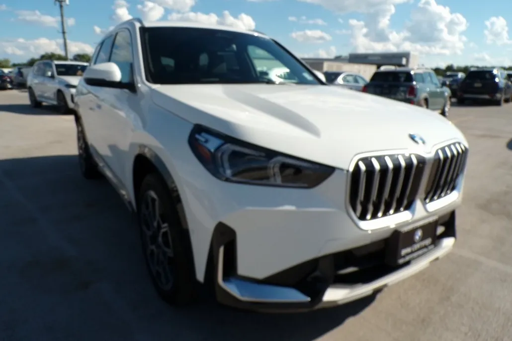 2025 Bmw X1 XDrive28i photo 1