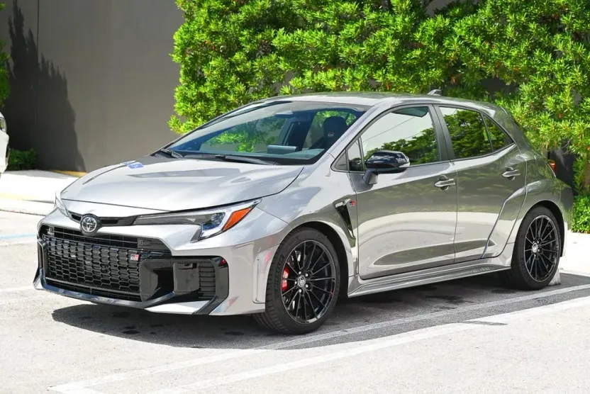2025 Toyota Corolla GR Premium photo 1