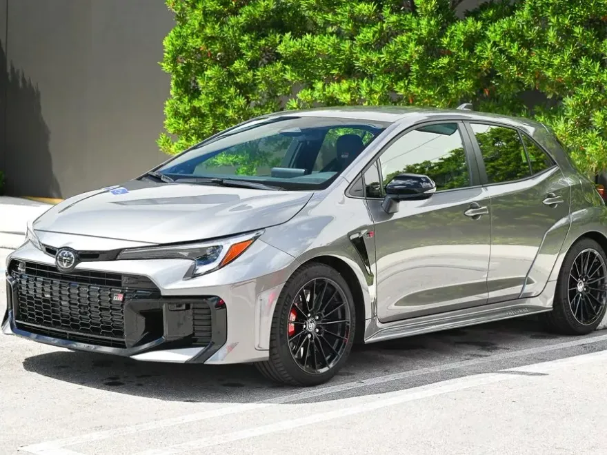2025 Toyota Corolla GR Premium photo 1