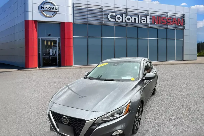2022 Nissan Altima 2.5 Platinum photo 1
