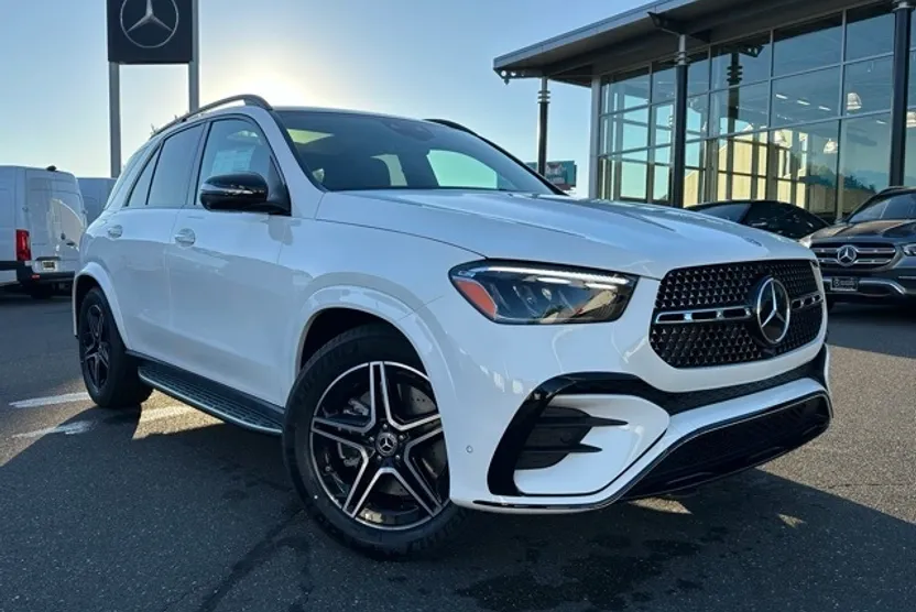 2026 Mercedes Benz GLE 450 4MATIC photo 1