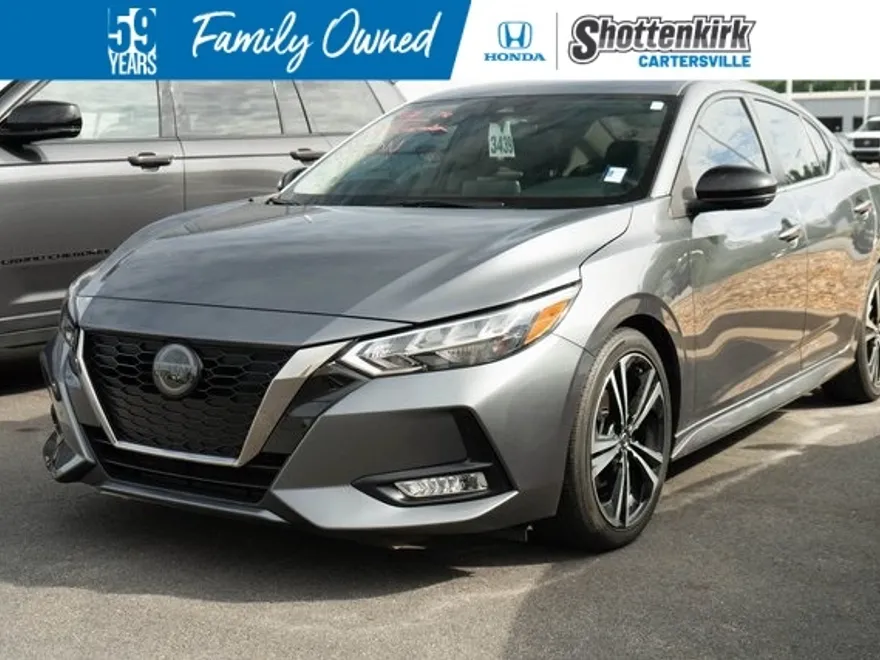 2022 Nissan Sentra SR photo 1