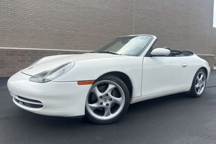 2000 Porsche 911 Cabriolet photo 1