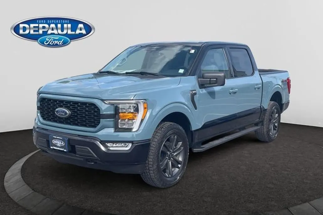 2023 Ford F-150 XLT photo 1