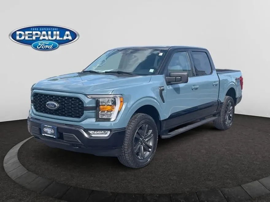 2023 Ford F-150 XLT photo 1