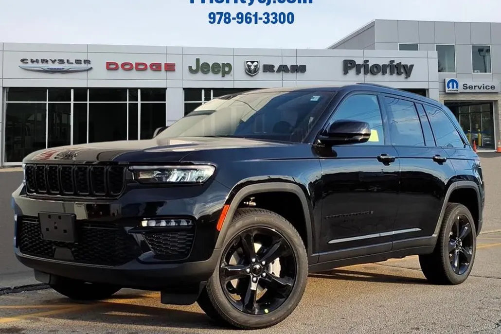 2025 Jeep Grand Cherokee Limited photo 1