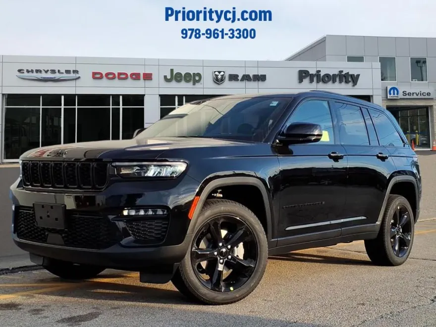 2025 Jeep Grand Cherokee Limited photo 1