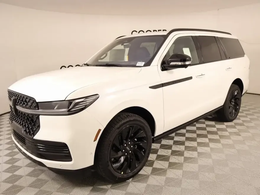 2025 Lincoln Navigator Reserve photo 1
