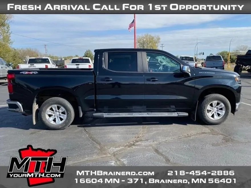 2019 Chevrolet Silverado 1500 LT photo 1
