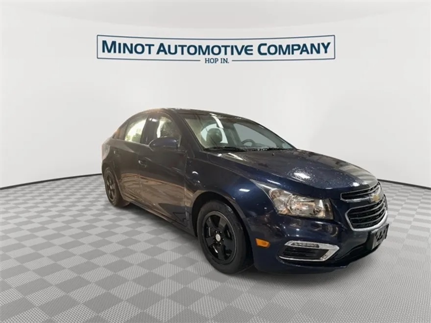 2015 Chevrolet Cruze photo 1
