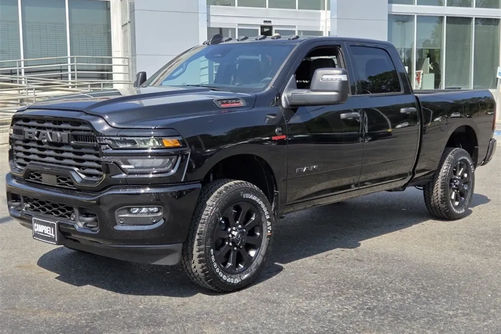 2025 Ram 2500 Big Horn photo 1