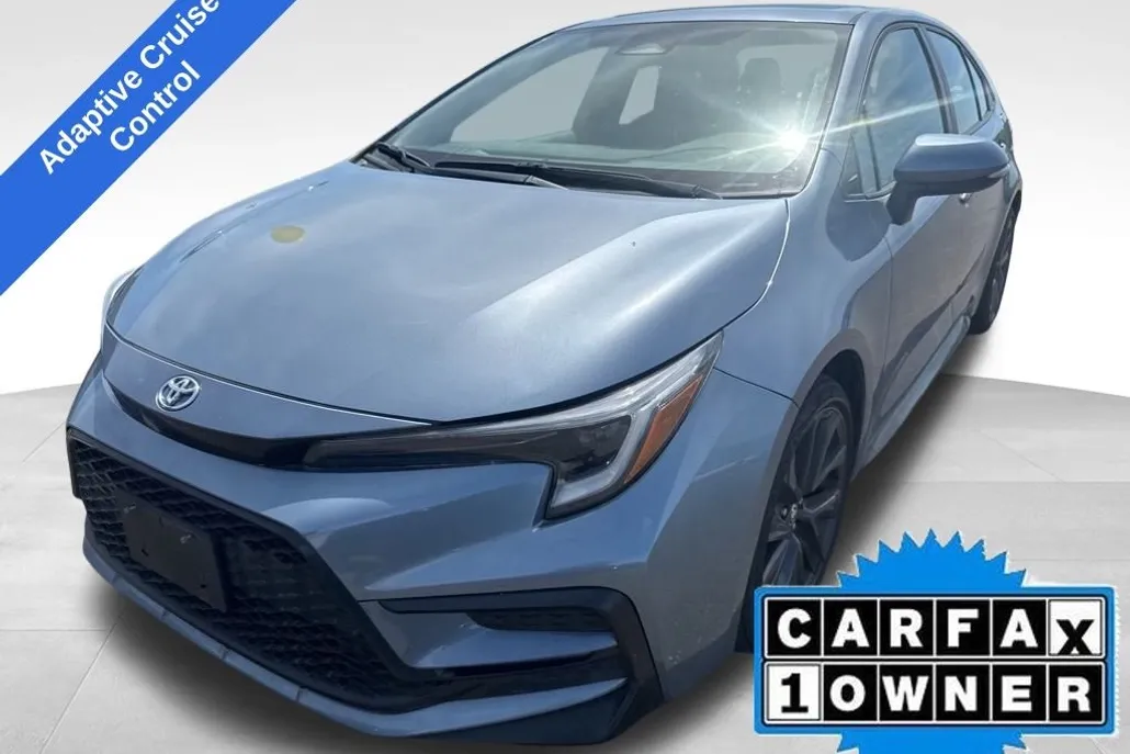 2023 Toyota Corolla XSE photo 1