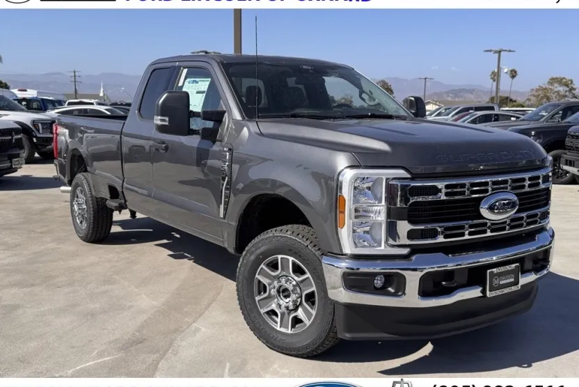 2025 Ford F-350 XLT photo 1