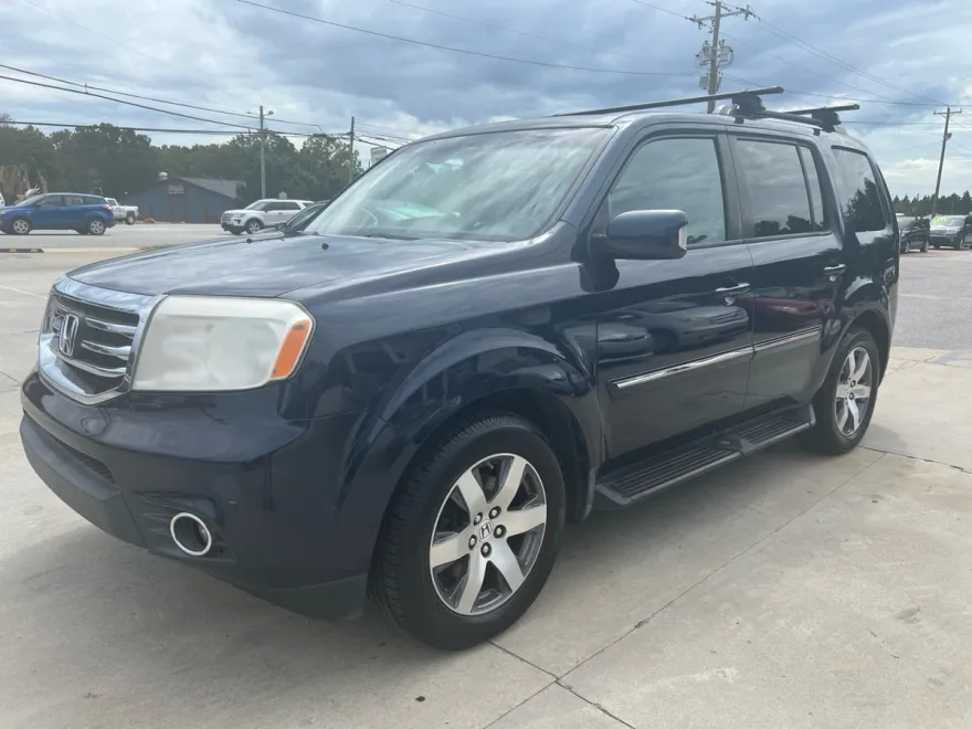 2012 Honda Pilot Touring photo 1