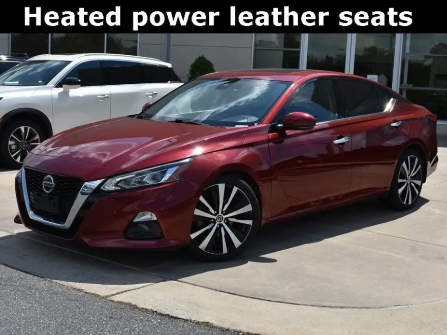 2020 Nissan Altima 2.5 Platinum photo 1
