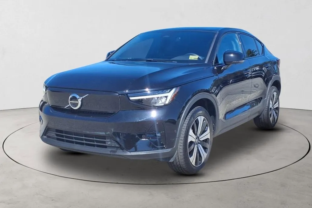 2023 Volvo C40 Recharge Plus photo 1