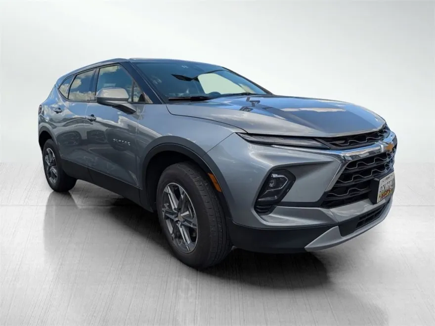 2025 Chevrolet Blazer 2LT photo 1