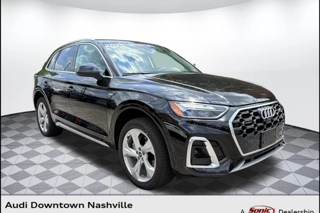 2025 Audi Q5 S line Premium Plus 45 TFSI photo 1