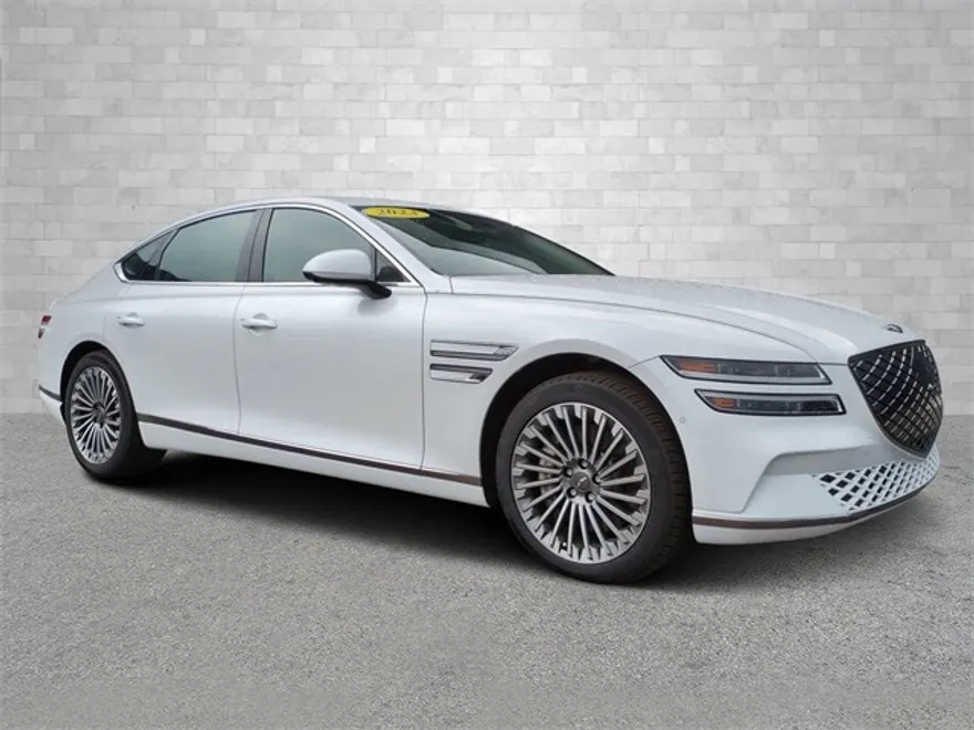 2023 Genesis Electrified G80 photo 1