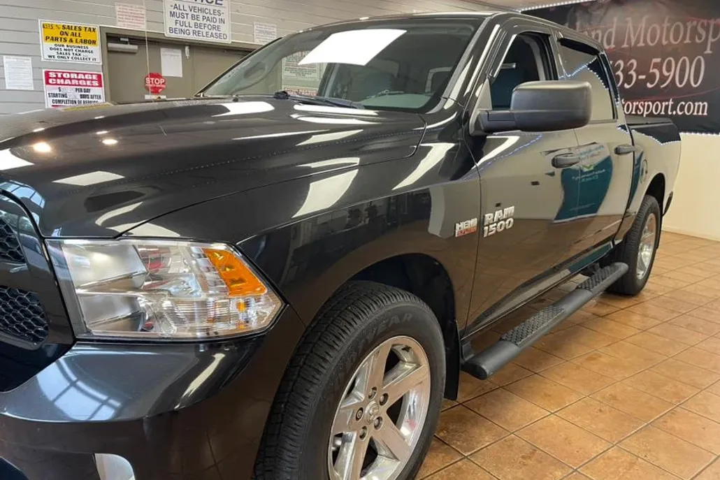 2016 Ram 1500 Express photo 1