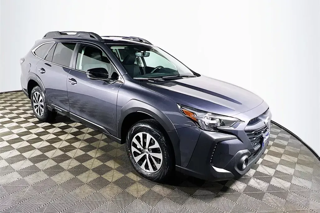 2024 Subaru Outback Premium photo 1