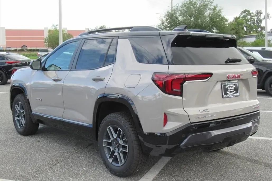 2026 Gmc Terrain AT4 photo 1