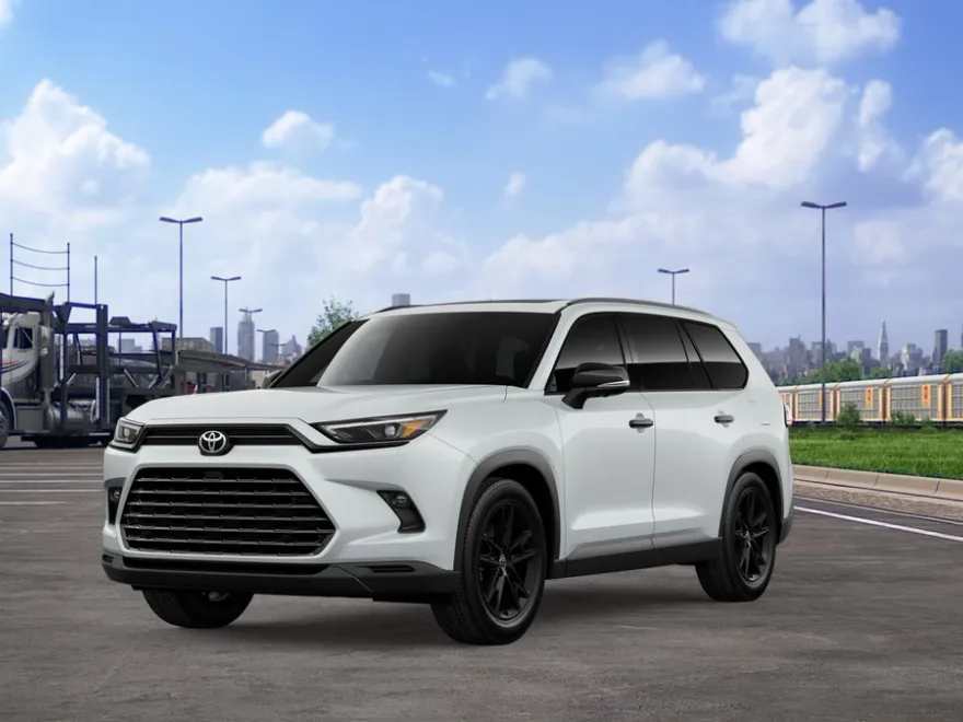 2026 Toyota Highlander Hybrid photo 1
