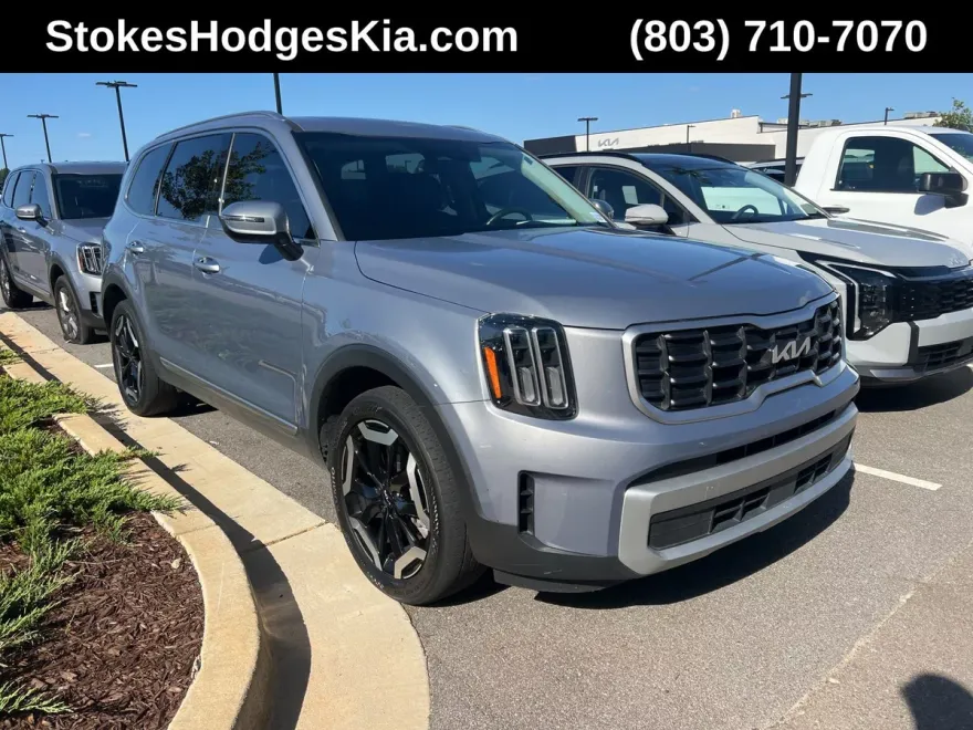 2024 Kia Telluride S photo 1