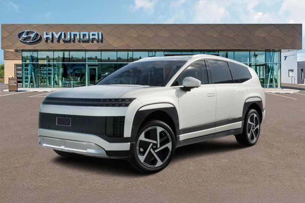 2026 Hyundai Ioniq Limited photo 1