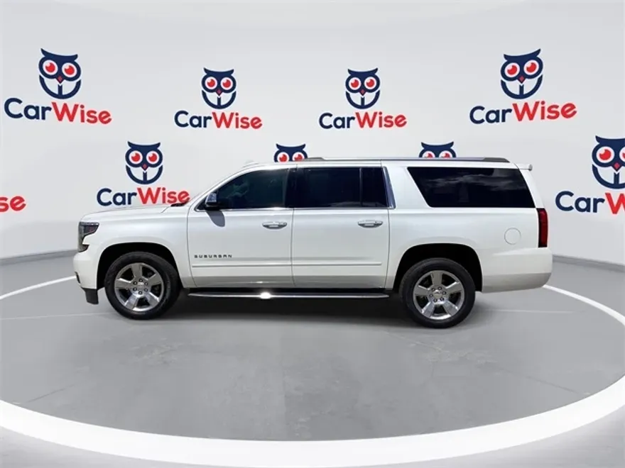 2019 Chevrolet Suburban Premier photo 1