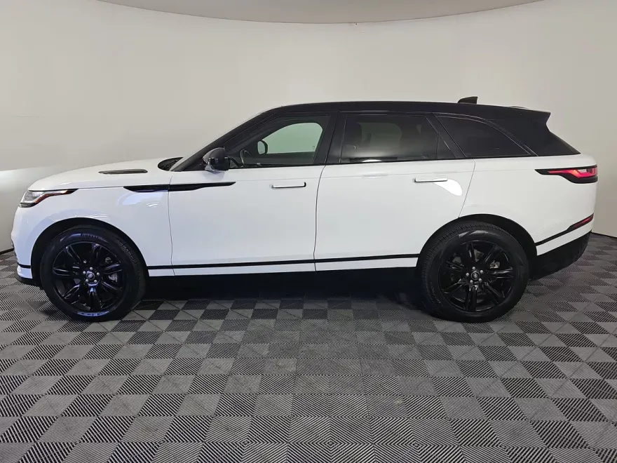 2022 Land Rover Range Rover Velar R-Dynamic S photo 1