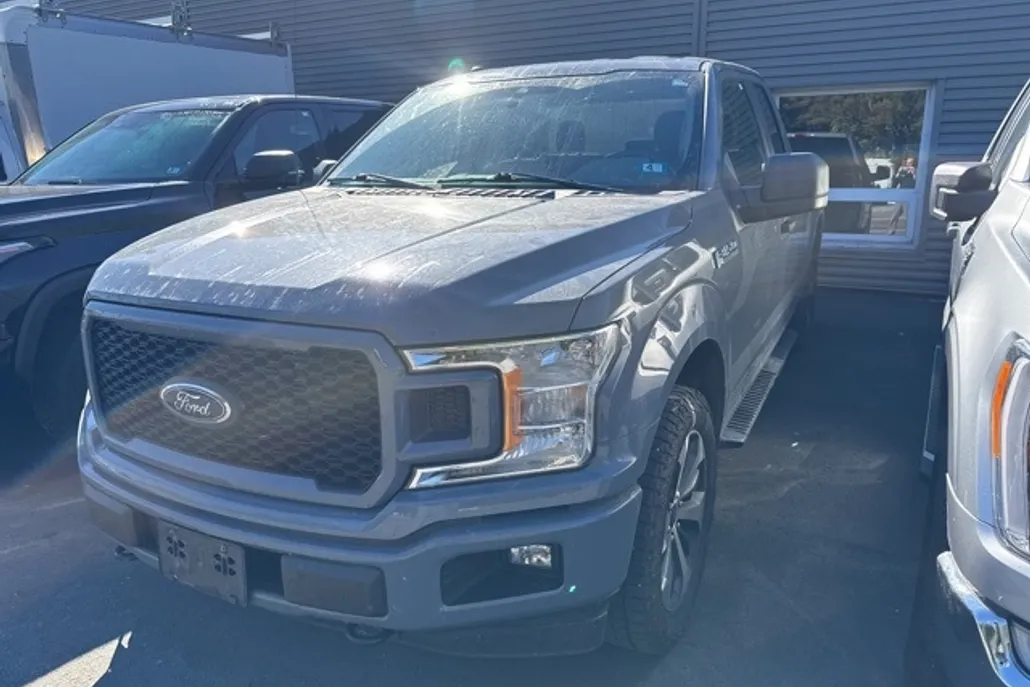 2019 Ford F-150 XL photo 1