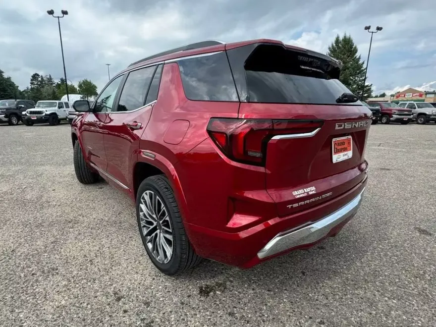 2026 Gmc Terrain Denali photo 1