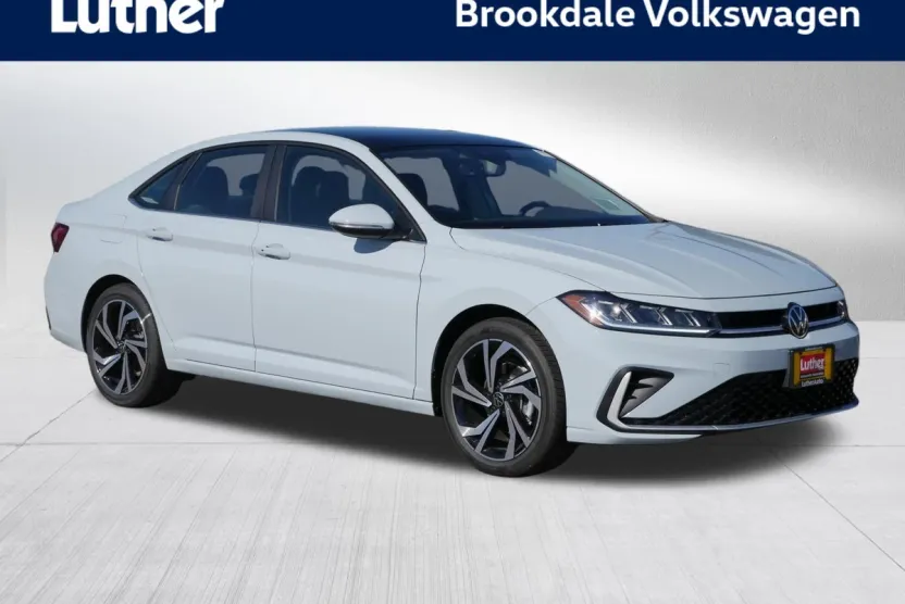 2025 Volkswagen Jetta SEL photo 1
