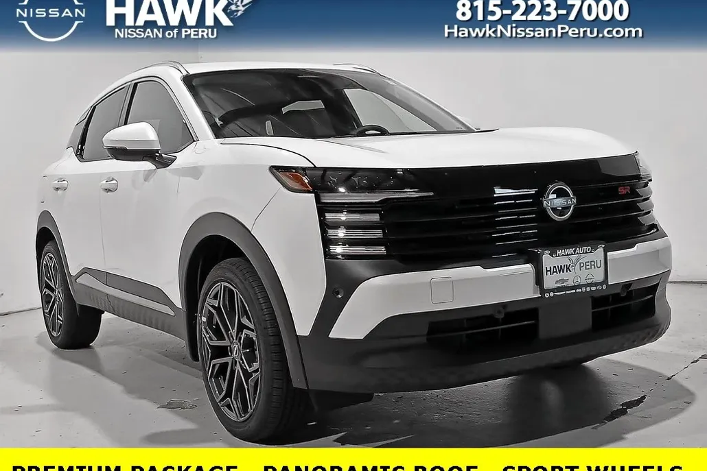 2025 Nissan Kicks SR photo 1