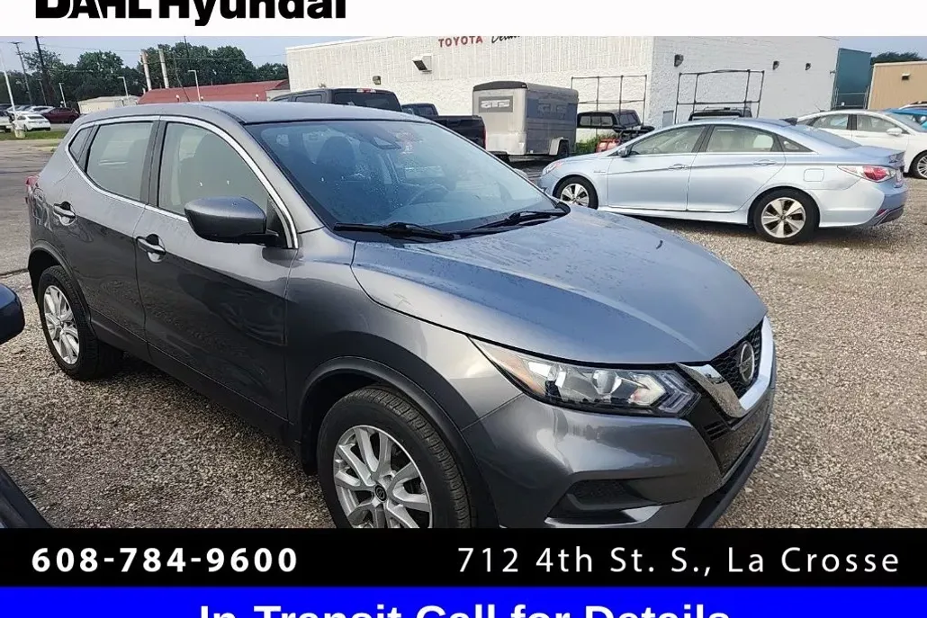 2021 Nissan Rogue Sport S photo 1