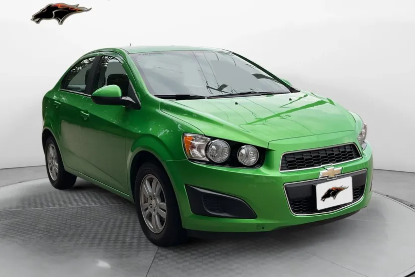2015 Chevrolet Sonic LT photo 1
