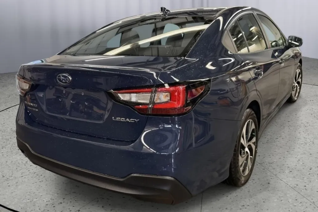2025 Subaru Legacy Premium photo 1