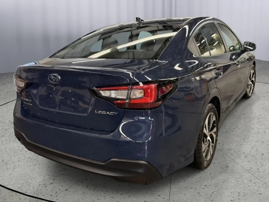 2025 Subaru Legacy Premium photo 1
