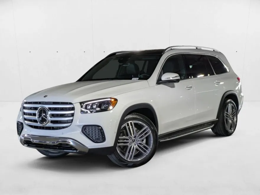2026 Mercedes Benz GLS 450 4MATIC photo 1