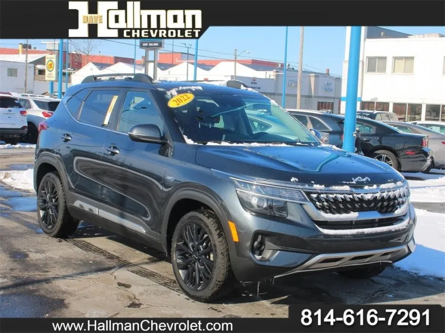 2022 Kia Seltos Nightfall Edition photo 1
