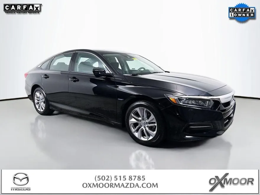2019 Honda Accord LX 1.5T photo 1