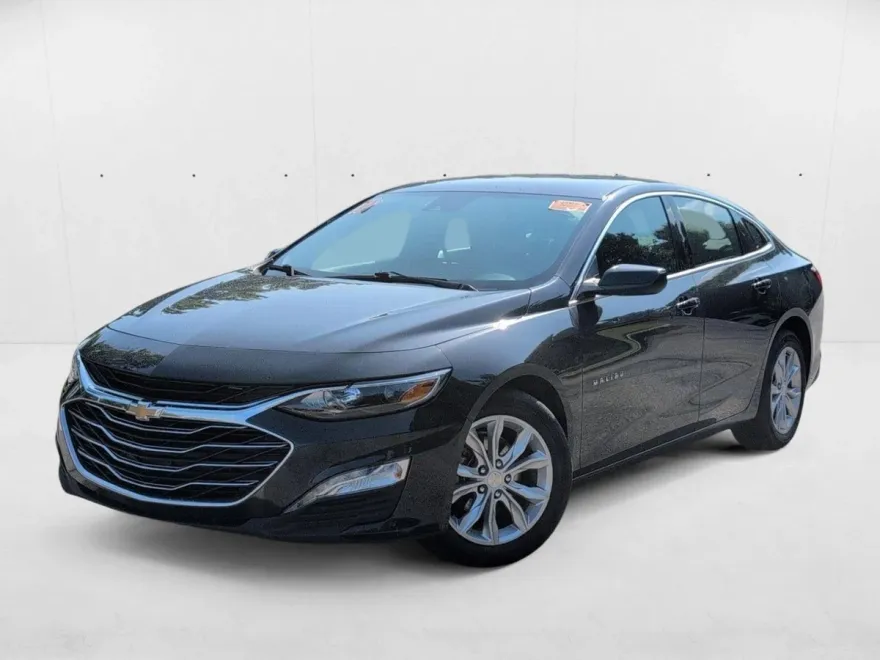 2023 Chevrolet Malibu 1LT photo 1