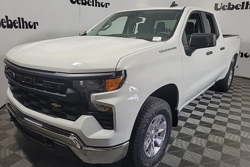 2026 Chevrolet Silverado 1500 photo 1