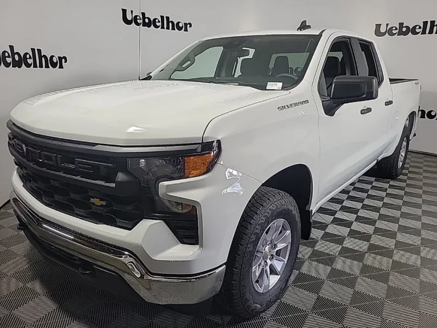 2026 Chevrolet Silverado 1500 photo 1