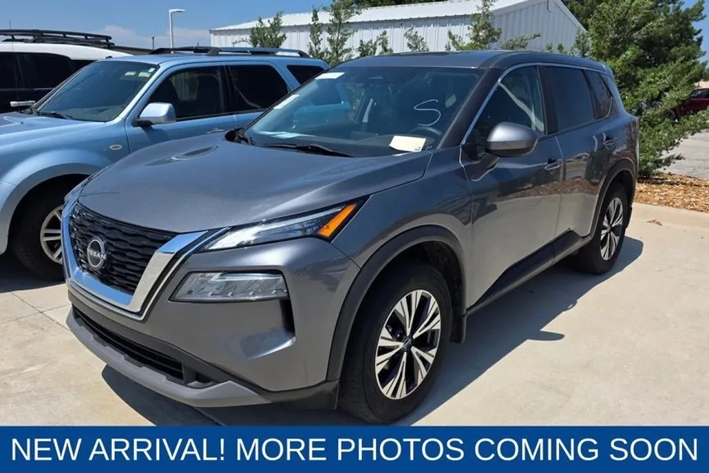 2023 Nissan Rogue SV AWD photo 1