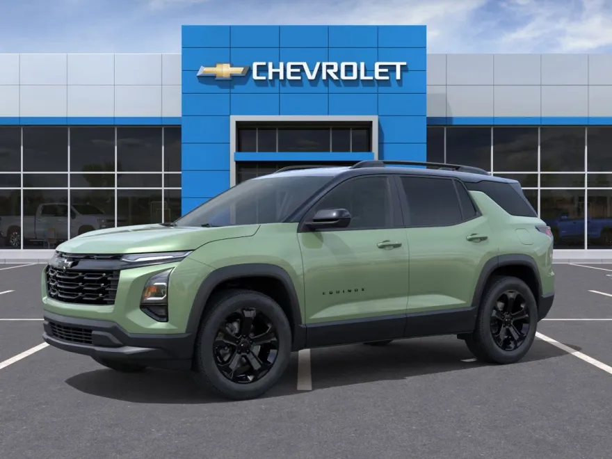 2026 Chevrolet Equinox LT photo 1