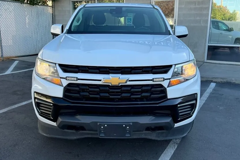 2022 Chevrolet Colorado LT photo 1
