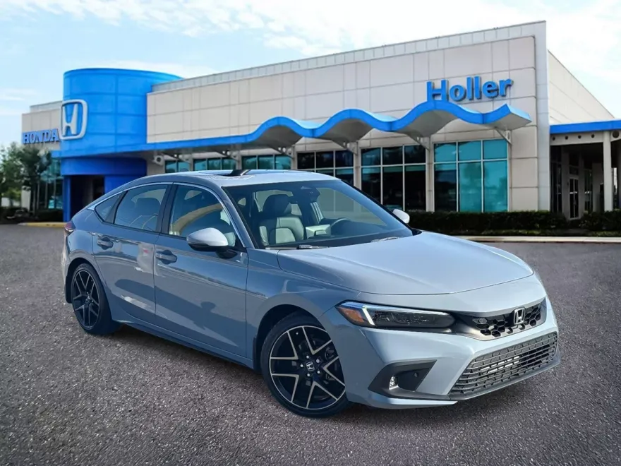 2022 Honda Civic Hatchback Sport Touring photo 1